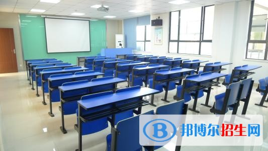 巴中中专学校属于什么学历