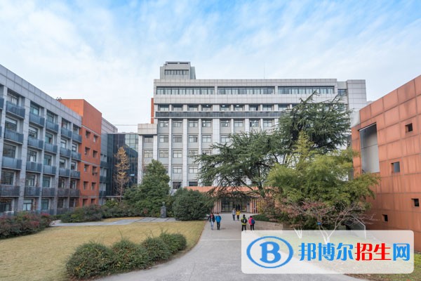 北京经济管理职业学院单招报名时间