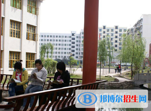 宣汉南坝中学2022收费标准