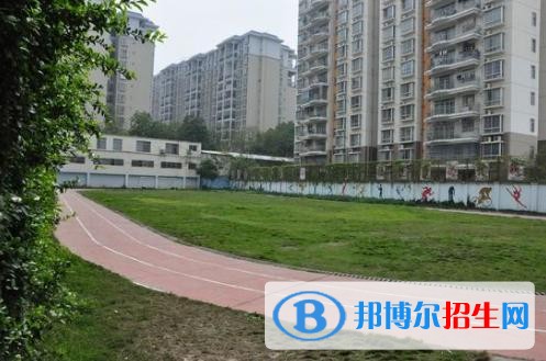 成都市恒辉技工学校地址在哪里