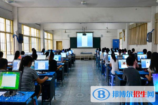 宝鸡读中专学校学什么技术好