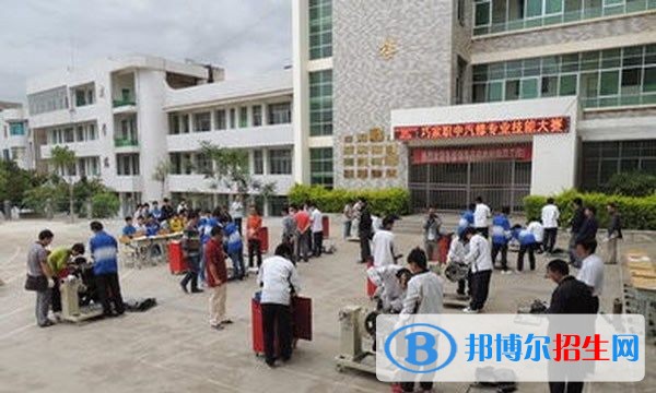 昭通女生在中专学校学什么好