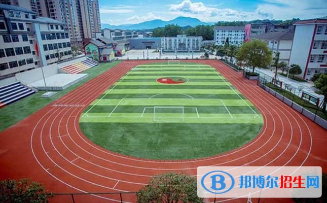 雅安北附实验学校的管理怎么样