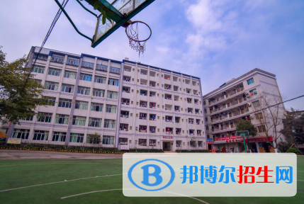 重庆初中学历可以上卫校吗