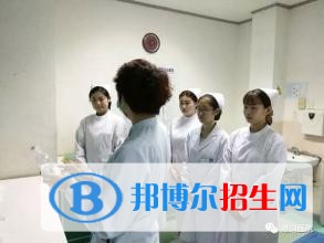 河北初中生中考直接能报考卫校吗