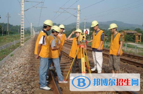 陕西初中生读什么铁路学校