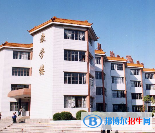 云南德宏民族第一中学2022年招生代码