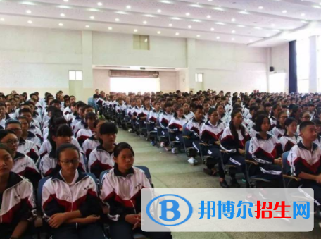 隆阳第一中学2022年招生计划