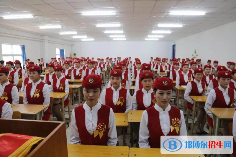 陕西女生上铁路学校学什么好