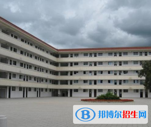 云南思茅第一中学2022年报名条件、招生要求、招生对象