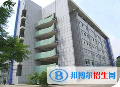 东兴区东方科技职业技术学校学校怎么样