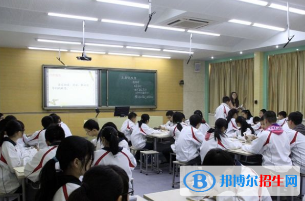 重庆凤鸣山中学2022年报名条件、招生要求、招生对象