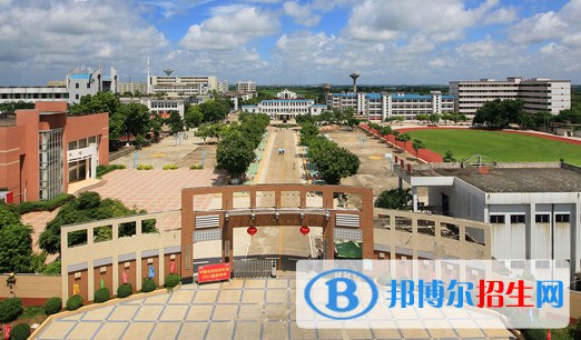 广东农工商职业技术学校2020年招生办联系电话