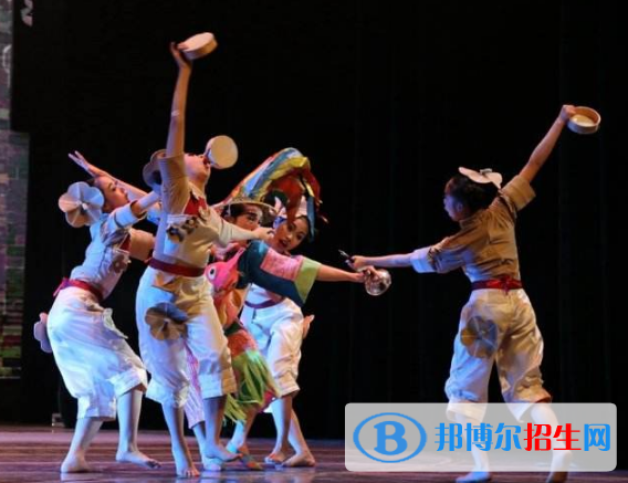 广东舞蹈戏剧职业学院五年制大专2021年招生办联系电话