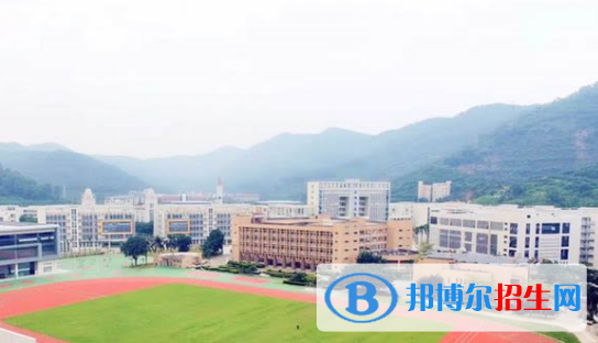 广东2020年初中生读汽修学校好吗