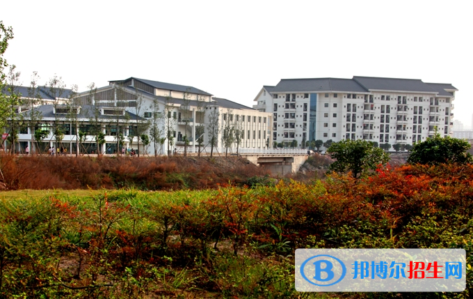 重庆农业机械化学校2020年报名条件、招生要求、招生对象
