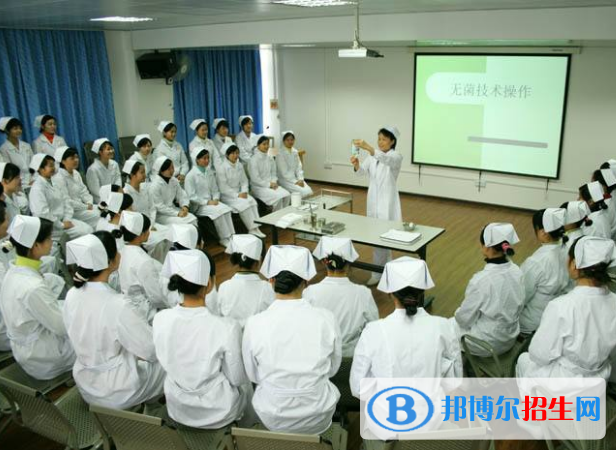 重庆护士学校鱼洞图片