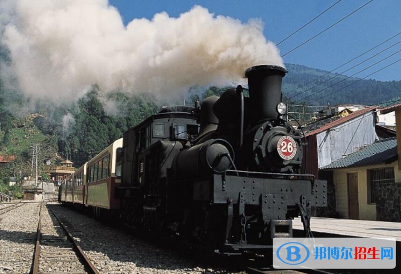贵州2020年铁路学校和中专有哪些区别