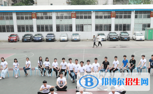 广西二轻工业管理学校2020年招生简章 