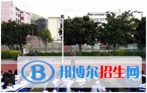 新平县职业高级中学网址网站
