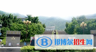 元阳县民族职业高级中学2020年报名条件、招生要求、招生对象