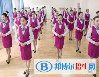 重庆2022年女生读铁路学校怎么样