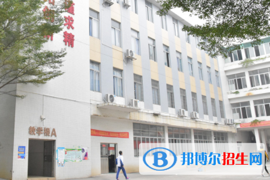 广州华风技工学校2020年报名条件、招生要求、招生对象