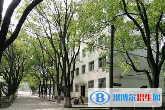 南昌铁路保安中等专业学校