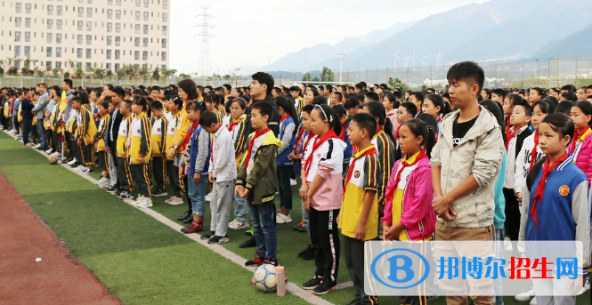 攀西绵阳南山国际学校高中部