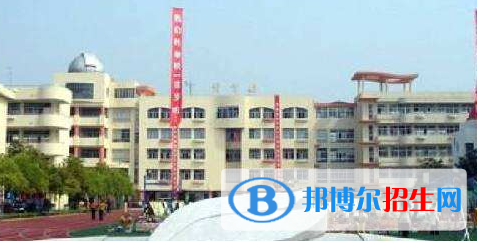 南宁2020中学毕业读什么铁路学校