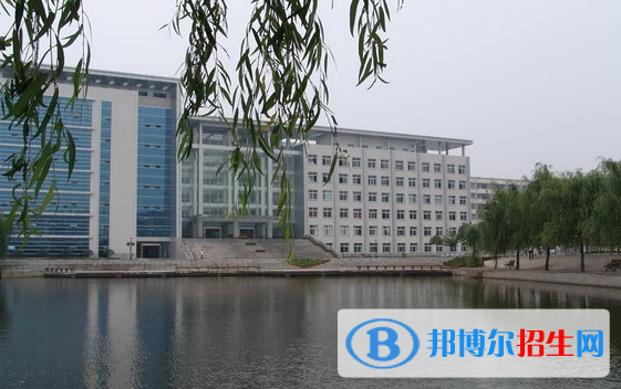 湖北职业技术学院4