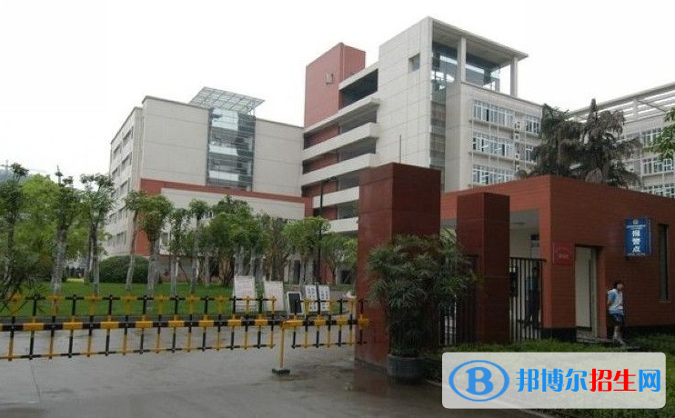 重庆耀中国际学校高中部怎么样、好不好