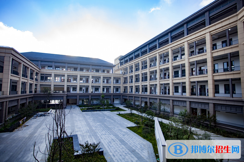 最浙江东方职业技术学院2020年报名条件、招生要求、招生对象