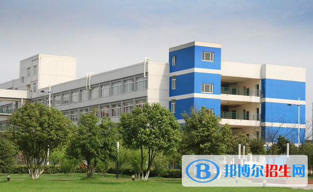武汉软件工程职业学院8