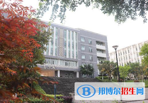 重庆建筑工程职业学院地址在哪里