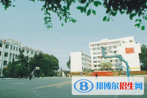 乐山职业技术学院2020年招生办联系电话