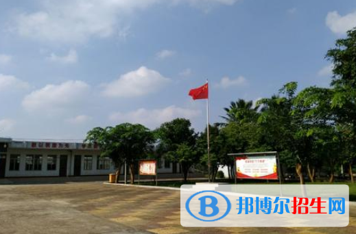 华县咸林中学2020年报名条件、招生要求、招生对象