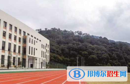 湖北体育运动学校3