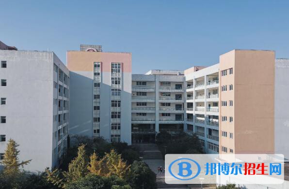 重庆工贸职业技术学院2020年报名条件、招生要求、招生对象
