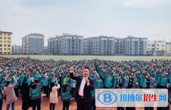 商洛南县中学2020年招生简章