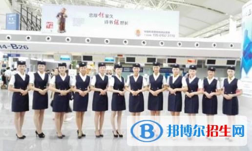 湖北2020年航空服务学校什么专业适合女生