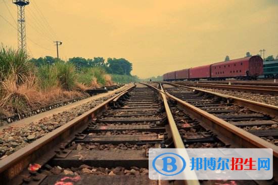 陕西2021年初中生能读铁路学校吗