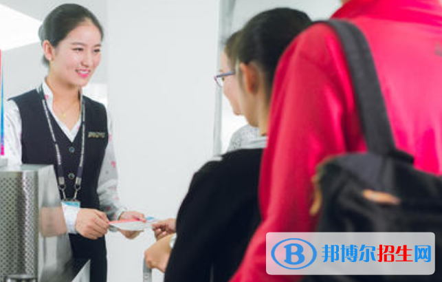 湖北2021年航空服务学校是什么学校