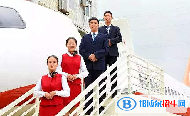 武汉2021年初中生学航空服务学校怎么样