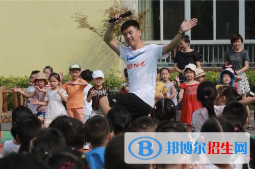 贵阳2021年男生上什么幼师学校比较好