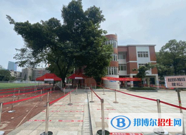 广州第五中学2021年招生办联系电话