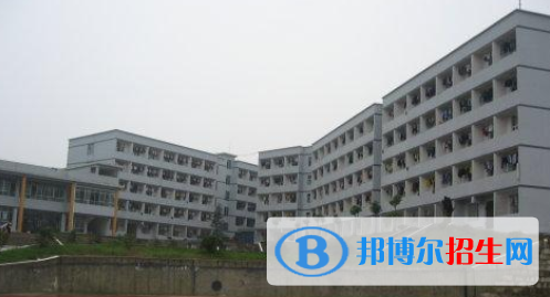 凤冈第一中学2022年学费、收费多少