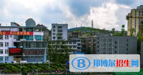 贵州黔西第一中学2022年报名条件、招生要求、招生对象