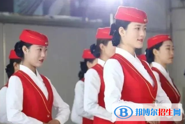 武汉2021年女生读什么航空服务学校好