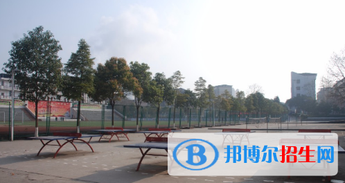 广安代市中学2022年学费、收费多少